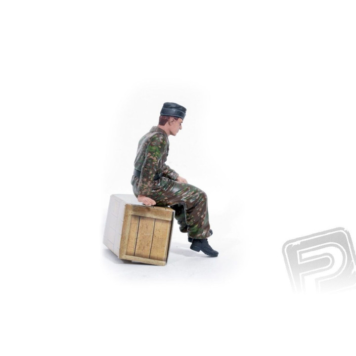 1/16 figurka sedícího řidiče