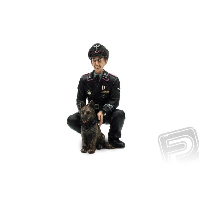 1/16 plukovník Otto Paetsch se psem
