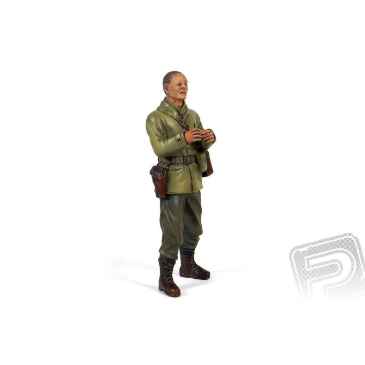 1/16 figurka kapitána A.Ross