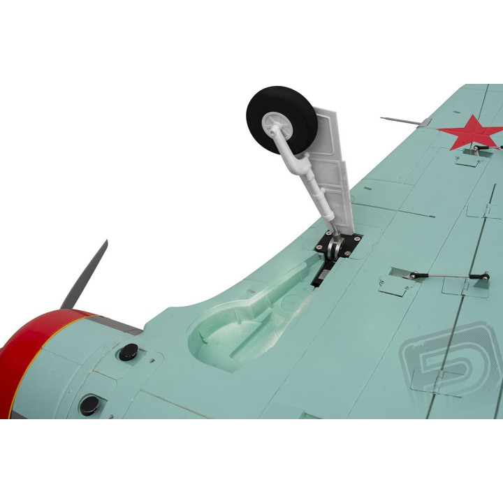 Yak-11 1450mm ARF Kamuflážní
