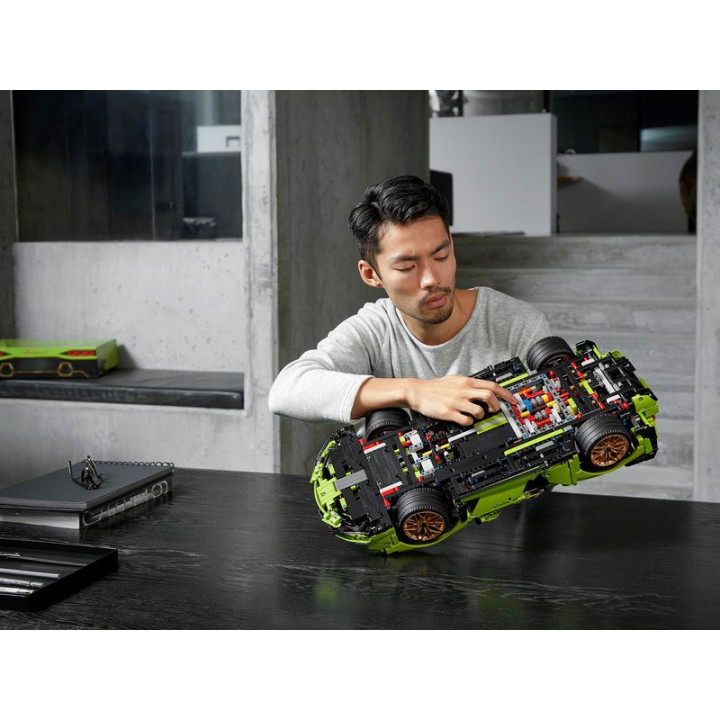 LEGO Technic - Lamborghini Sián FKP 37