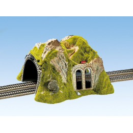 Hora s tunelom, dvojkoľajný 30 x 28 cmNO02430