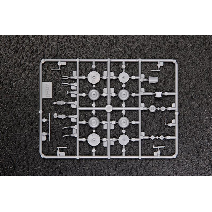 Model Kit letadlo 7013 - Ilyushin IL-62M (1:144)