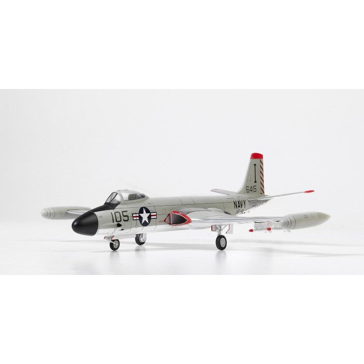 Model Kit letadlo 12548 - USN F2H-3 VF-41 "BLACK ACES" (1:72)