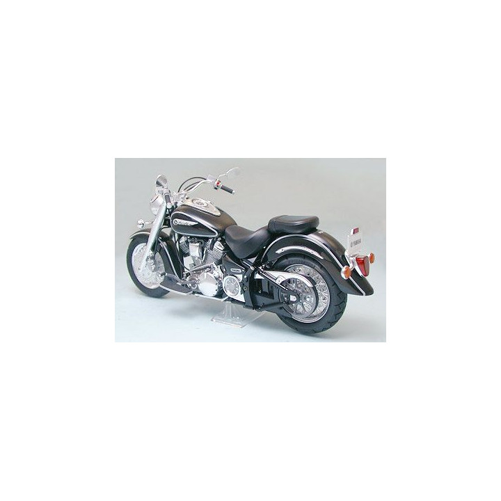Tamiya Yamaha XV1600 Roadstar 1:12