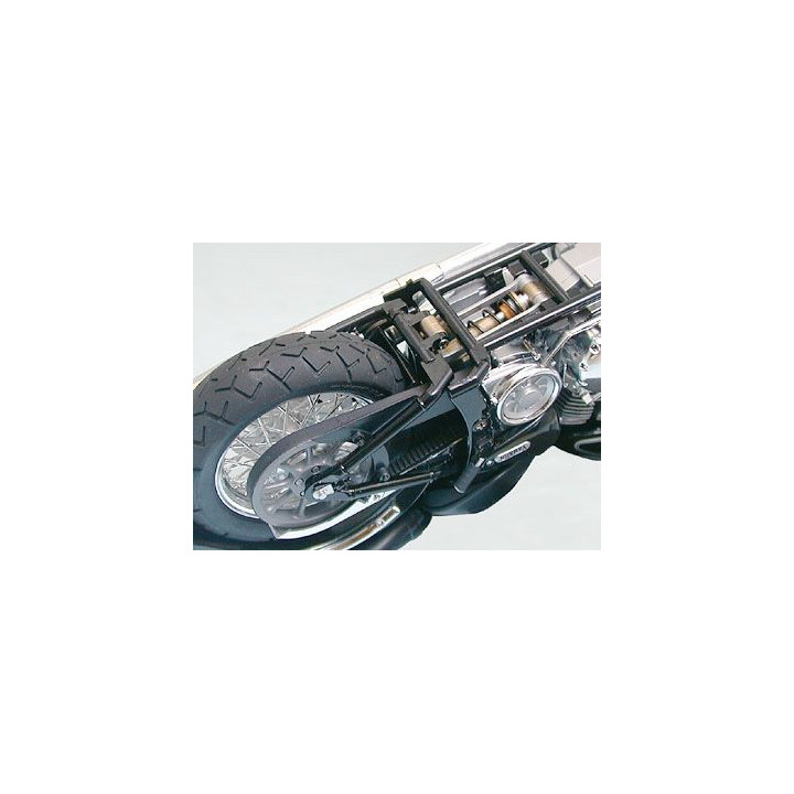 Tamiya Yamaha XV1600 Roadstar 1:12