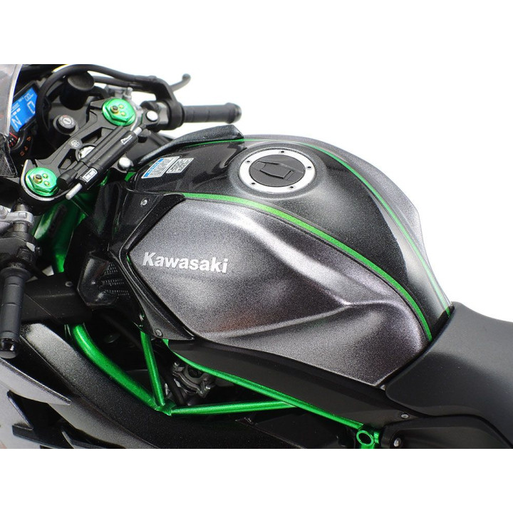 Tamiya 1/12 Kawasaki Ninja H2 Carbon