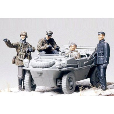 Tamiya German Panzer Division Frontline Reconnaissance Team 1/35