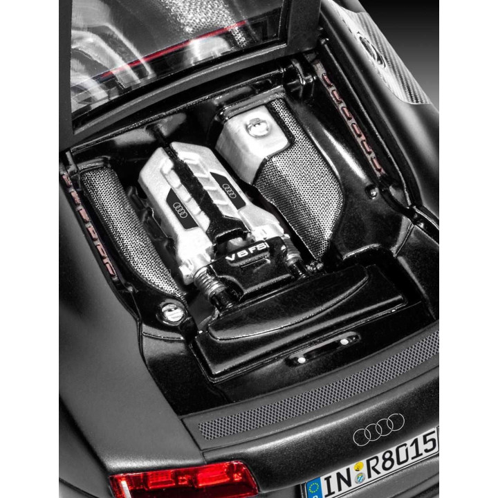 Plastic ModelKit auto 07057 - Audi R8 black (1:24)