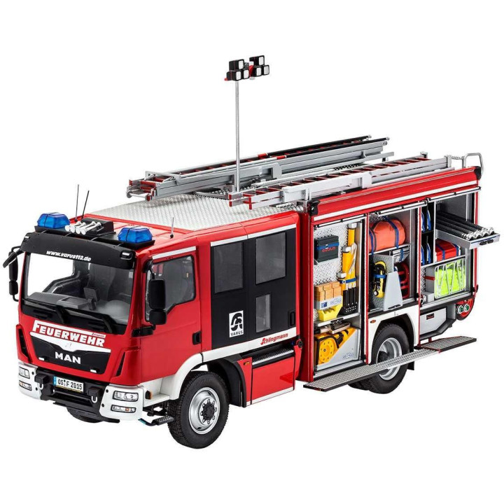 Plastic ModelKit auto 07452 - Schlingmann HLF 20 (MAN TGM Euro 6) (1:24)