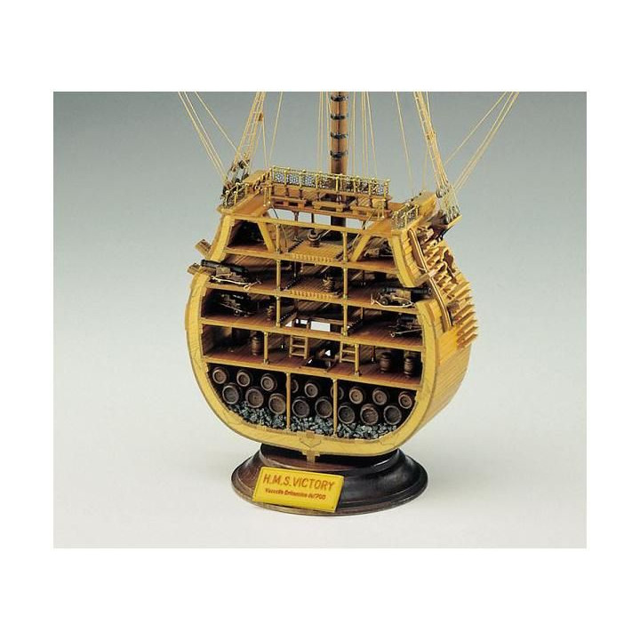 COREL H.M.S. Victory 1651 řez 1:98 kit