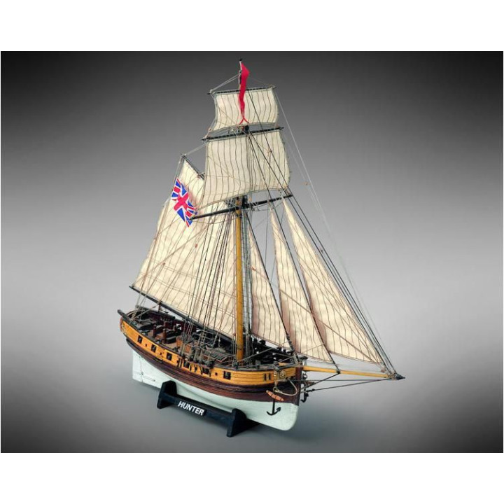 MAMOLI Hunter kutr 1:72 kit