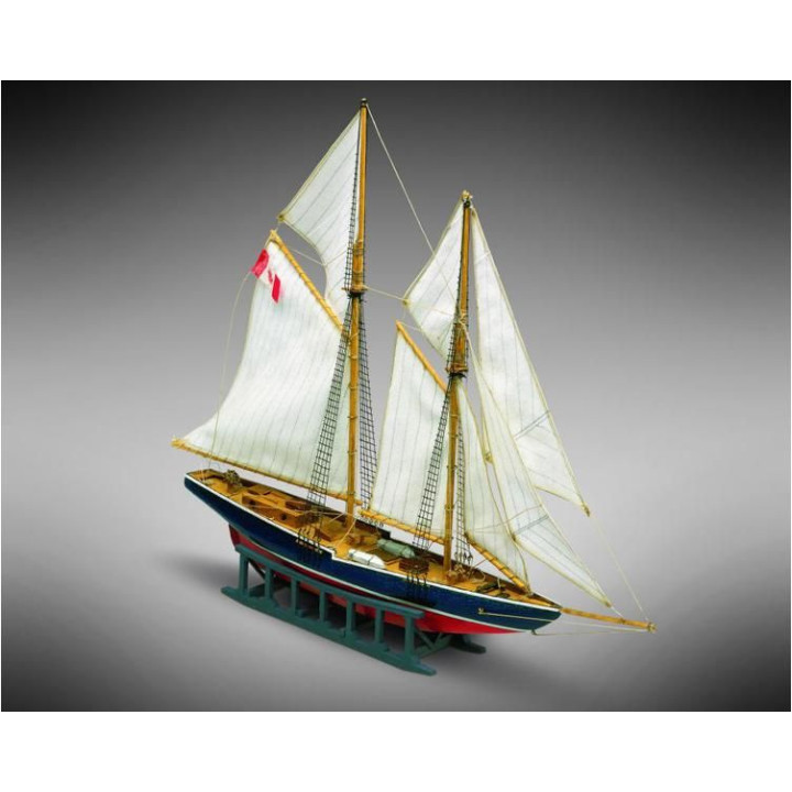MINI MAMOLI Bluenose 1:160 kit