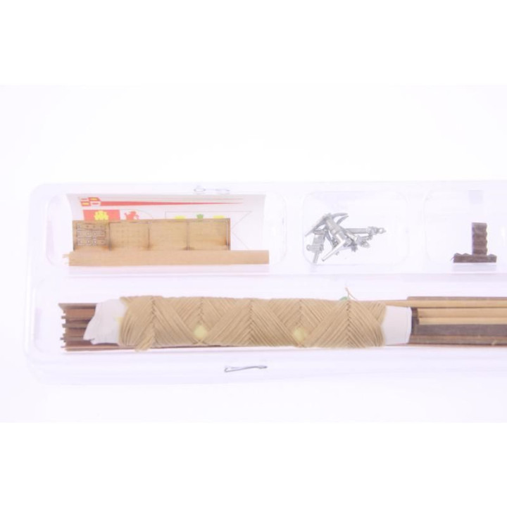 MINI MAMOLI Nina 1:106 kit