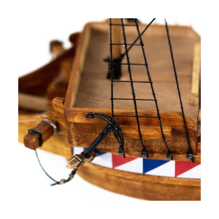 AMATI Galeóna 1:135 First step kit