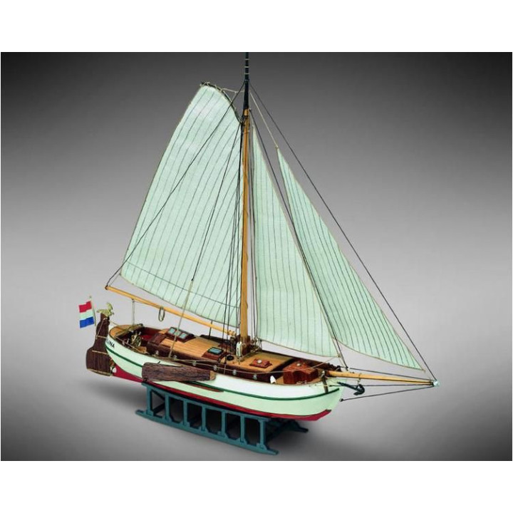 MINI MAMOLI Catalina 1:64 kit
