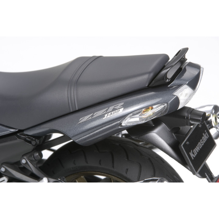 Tamiya 1:12 Kawasaki ZZR 1400 Ninja/ZX-14