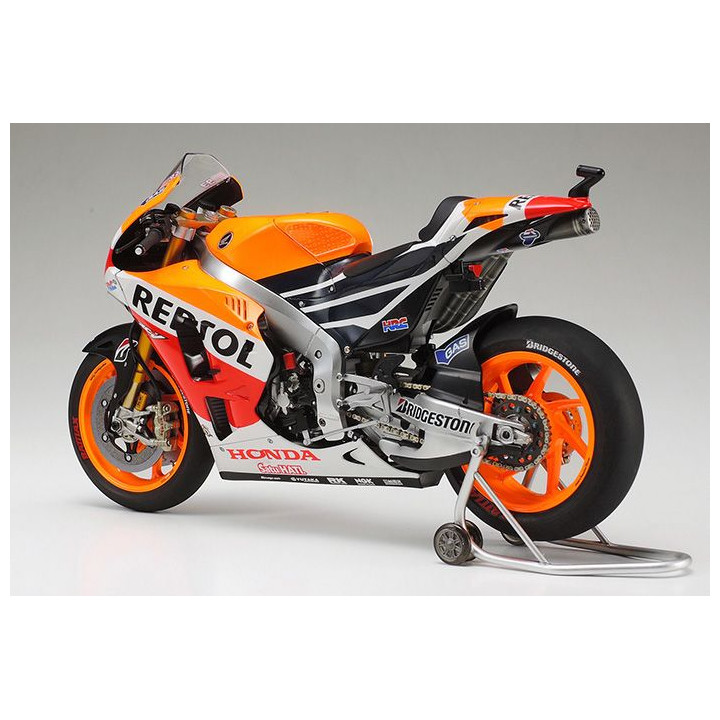Tamiya Repsol Honda RC213V '14 1:12