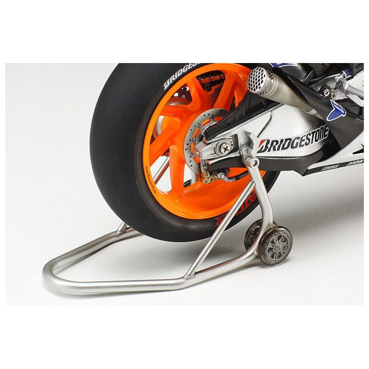 Tamiya Repsol Honda RC213V '14 1:12