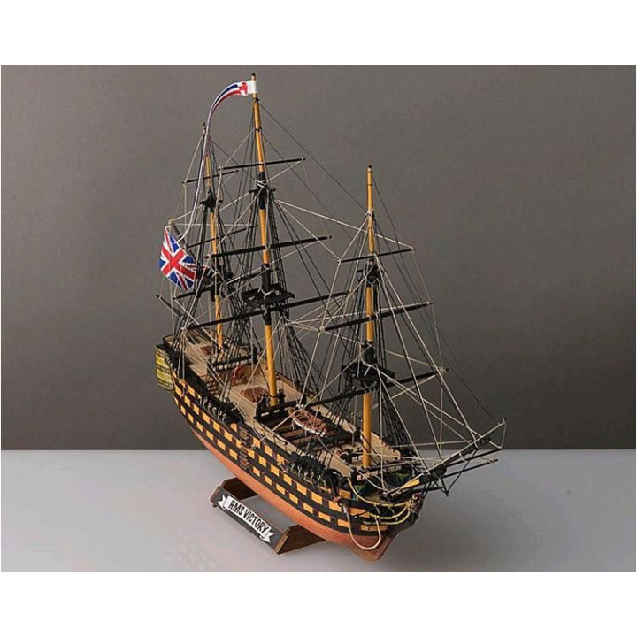 COREL H.M.S. Victory 1:310 kit