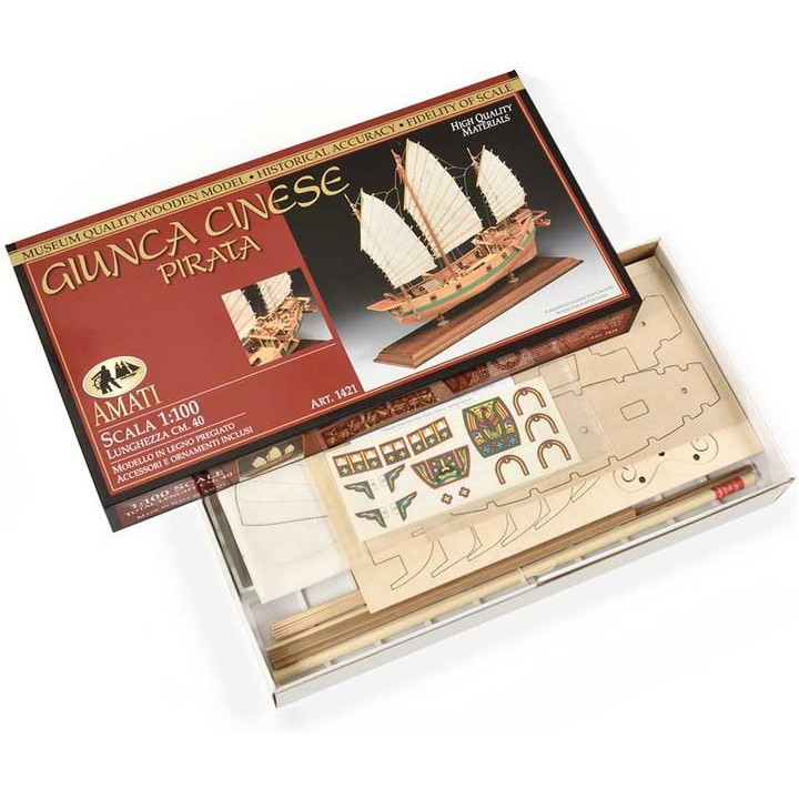 AMATI Čínská džunka 1:100 kit