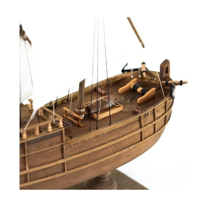 AMATI Nina 1:135 kit