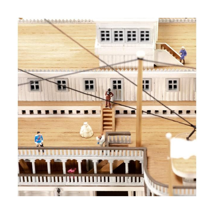 AMATI Robert E. Lee 1870 1:150 kit