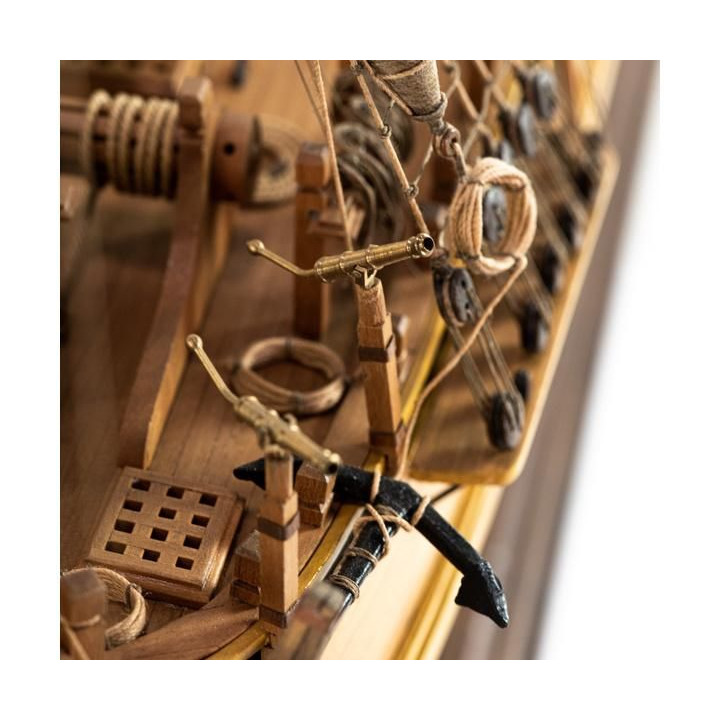 AMATI H.M.S Bounty 1787 1:60 kit
