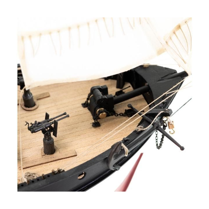 AMATI H.M.S. Hunter škuner 1:60 kit