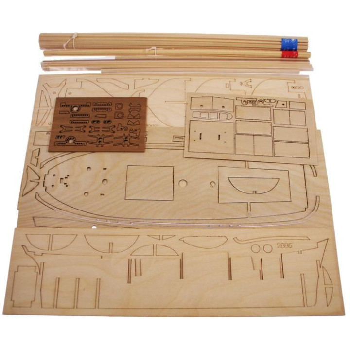 AMATI H.M.S. Hunter škuner 1:60 kit