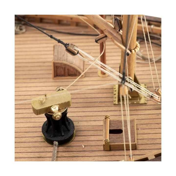 AMATI Fifie rybářský kutr 1850 1:32 kit