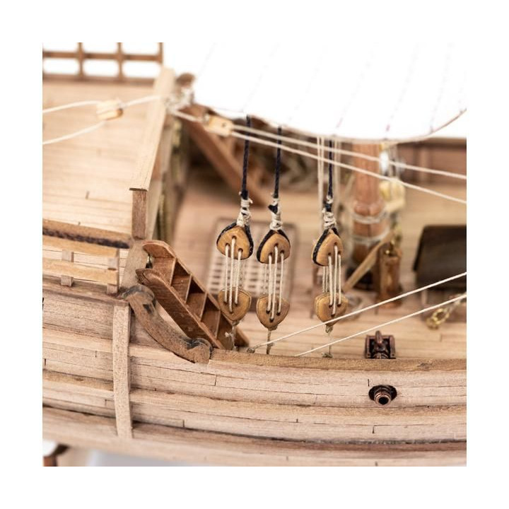 AMATI Pinta karavela 1492 1:65 kit