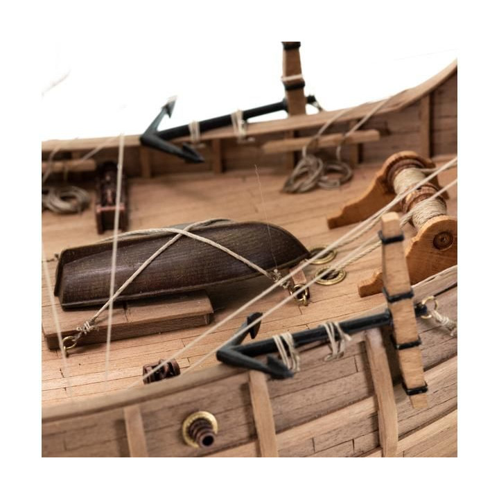 AMATI Santa Maria karavela 1492 1:65 kit