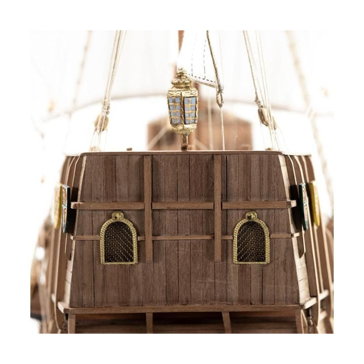 AMATI Santa Maria karavela 1492 1:65 kit