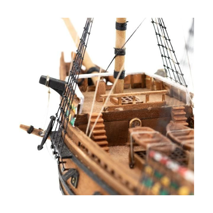 AMATI Mayflower 1620 1:135 kit