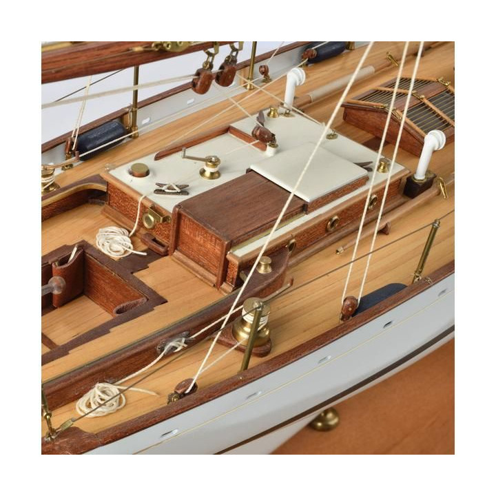 AMATI Dorade plachetnice Fastnet cup 1931 1:20 kit