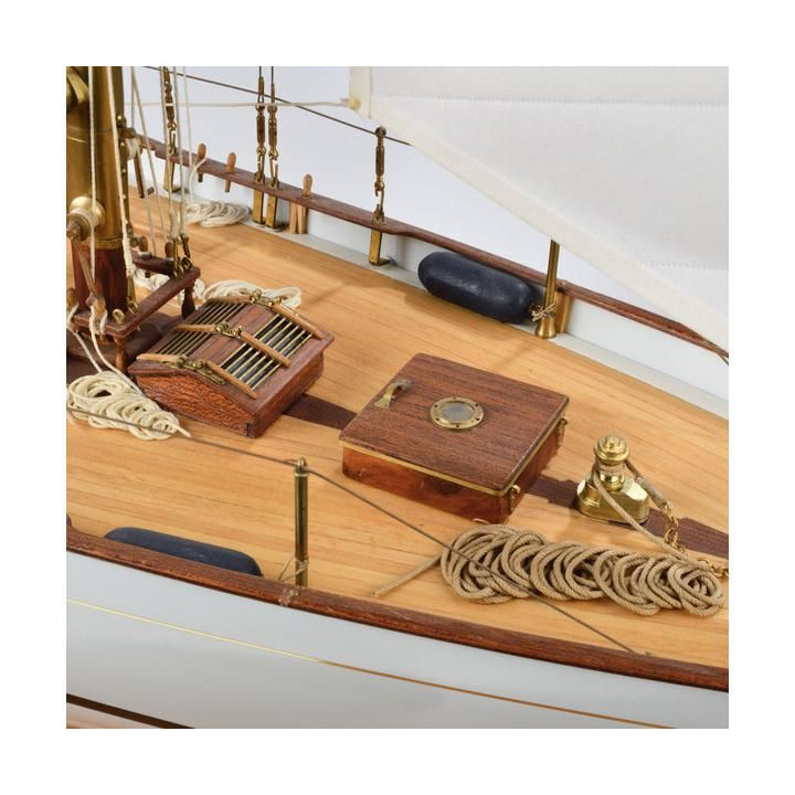 AMATI Dorade plachetnice Fastnet cup 1931 1:20 kit