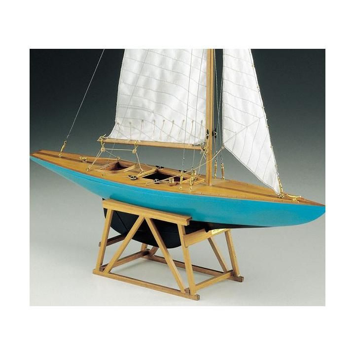 COREL S.I. 5.5m plachetnice 1:25 kit