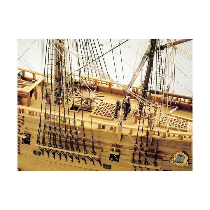 COREL Endeavour 1768 1:60 kit