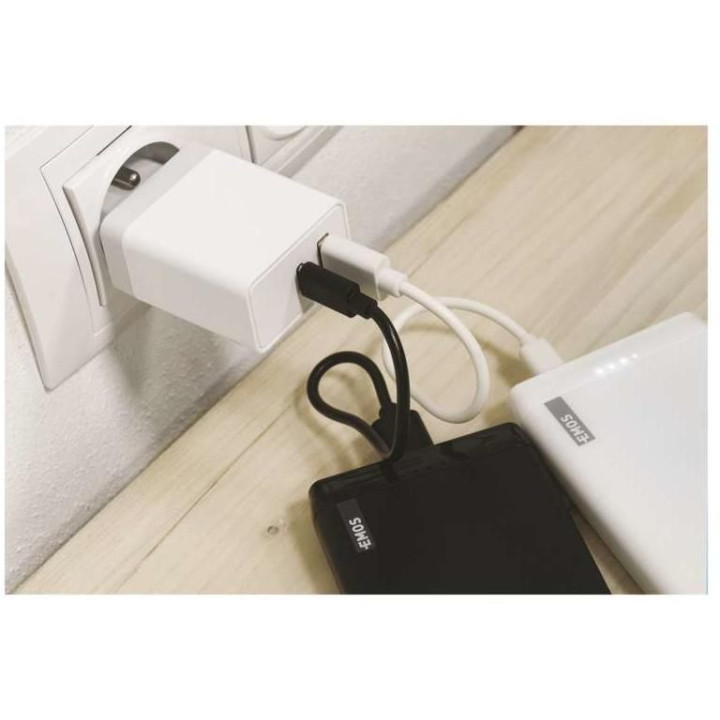 Síťový univerzální USB adaptér (zdroj) QC3.0 + PD 30W