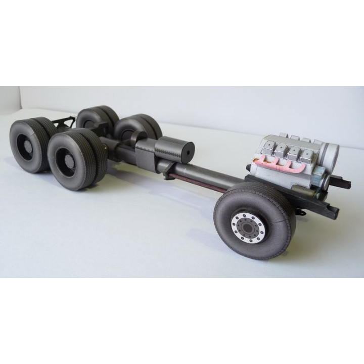 Tatra 148 NTt 6x6 1:32
