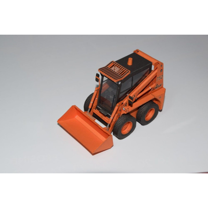 Locust L752 s vozíkom