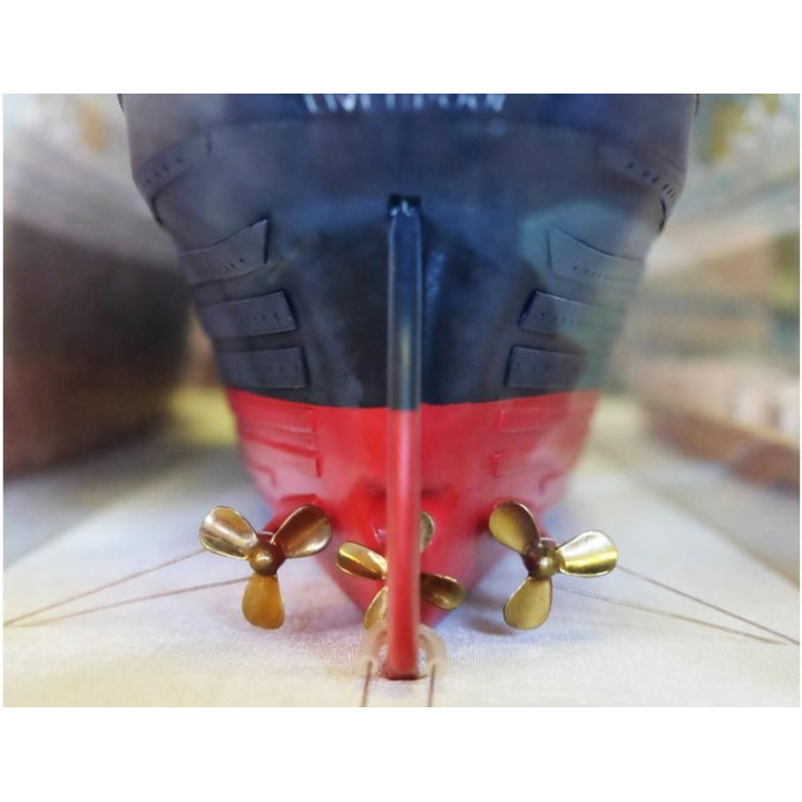 Mantua Model Titanic 1:200 kit