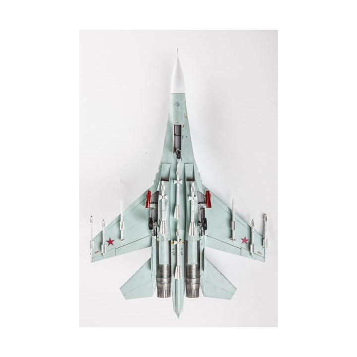 Snap Kit letadlo 7301 - Yak-3 Soviet Fighter (1:72)
