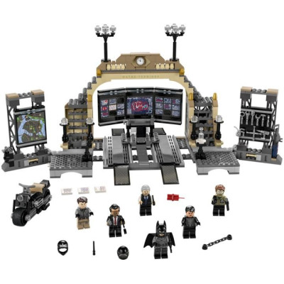 LEGO Super Heroes - Batmanova jeskyně: Souboj s Riddlerem