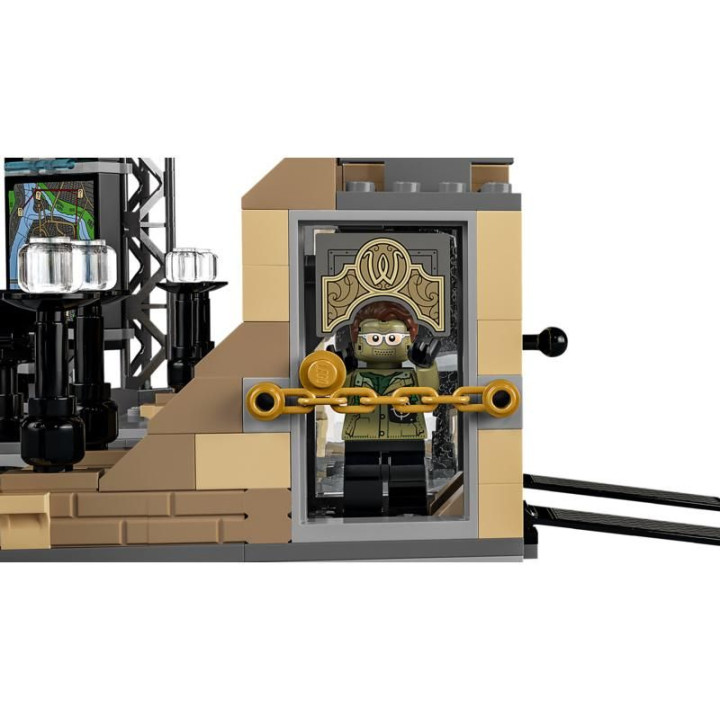 LEGO Super Heroes - Batmanova jeskyně: Souboj s Riddlerem