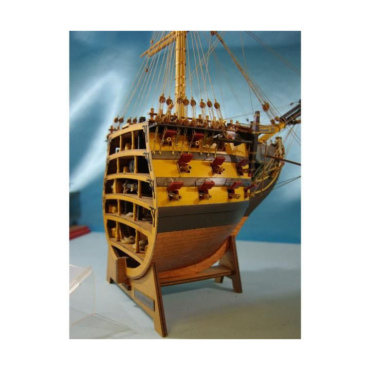 Mantua Model Victory řez trupem 1:78 kit