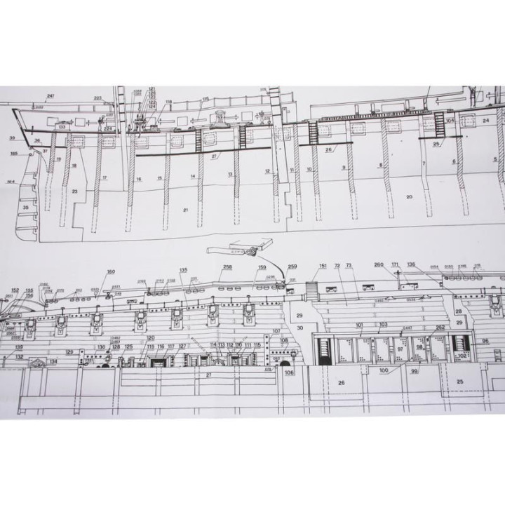 MAMOLI USS Constitution 1:93 kit