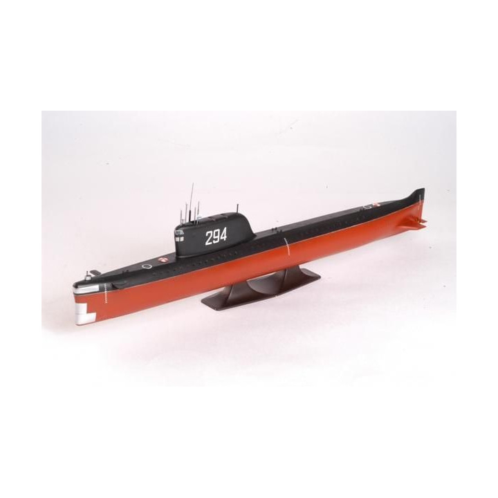 Model Kit ponorka 9025 - K-19 Soviet Nuclear Submarine "Hotel" Class (1:350)