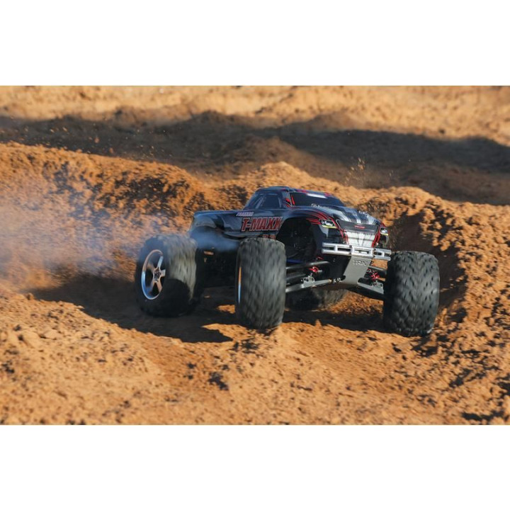 Traxxas Nitro T-Maxx 3.3 1:8 TQi Bluetooth RTR červený
